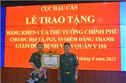 Trao Bằng khen của Thủ tướng Chính phủ cho điển hình trong phòng, chống dịch COVID-19 tại Bệnh viện Quân y 110